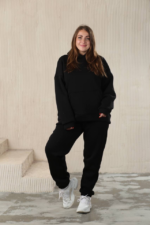 Костюм жіночий 22.1726, 48(XL), 50(2XL), 52(3XL), чорний, спортивний утеплений костюм у збільшених розмірах, кофта з капюшоном та кишенею-кенгуру