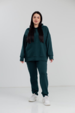 Костюм жіночий 23.1856, 48(XL), 50(2XL), 52(3XL), темно зелений 1, костюм у збільшених розмірах з подовженою кофтою в спортивному стилі, манжети - рібана