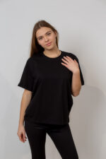 Футболка жіноча 23.5.18, 42(S)-44(М), 46(L)-48(XL), чорний, однотонна базова футболка, вільного крою