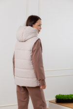 Жилетка Aksan 23.2164 42(S),44(M),46(L),48(XL) колір топлене молоко - Зображення 3