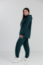 Костюм жіночий 23.1856, 48(XL), 50(2XL), 52(3XL), темно зелений 1, костюм у збільшених розмірах з подовженою кофтою в спортивному стилі, манжети - рібана - Зображення 2