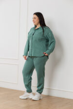 Костюм 24.2552 б Замш тонкий, колір Оливка темна, 48(XL), 50(ХХL), 52(3XL) - Зображення 2