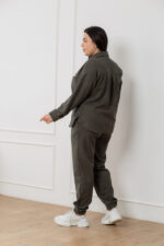 Костюм 24.2552 б Замш тонкий, колір Хакі, 48(XL), 50(ХХL), 52(3XL) - Зображення 3