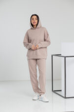 Жіночий костюм 24.2268 42(S), 44(M), 46(L), 48(XL), колір лате