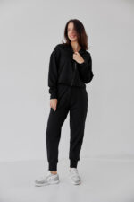Костюм жіночий 23.2036, 40(XS), 42(S), 44(M), чорний костюм з подовженою кофтою в спортивному стилі, манжети - рібана - Зображення 4