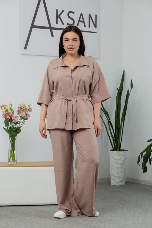 img_2171.jpg Костюм 25.2656 б Льон, колір Капучіно, 48(XL), 50(ХХL), 52(3XL) - Зображення 1
