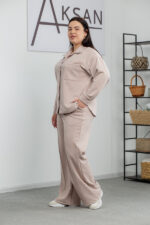 Костюм 25.2587 б Замш тонкий, колір Кремовий, 48(XL), 50(ХХL), 52(3XL) - Зображення 2