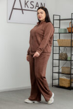 Костюм 25.2590 б Замш тонкий, колір Світло шоколадний, 48(XL), 50(ХХL), 52(3XL) - Зображення 2