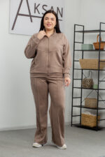 Костюм 25.2590 б Замш тонкий, колір Какао, 48(XL), 50(ХХL), 52(3XL)