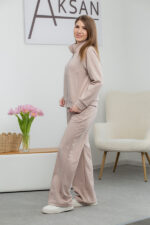 Костюм 25.2590 н Замш тонкий, колір Світле латте, 42(S), 44(М), 46(L) - Зображення 2