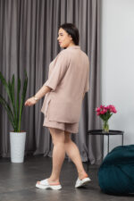 Костюм 25.2660 б Американський креп, колір Капучіно світле, 46(L), 48(XL), 50(ХХL) - Зображення 3