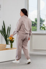 Костюм 25.2636 б Трикотаж двухнитка, колір Світле латте, 46(L), 48(XL), 50(ХХL) - Зображення 3
