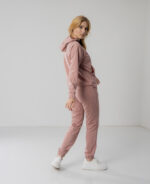 Костюм жіночий 22.1417, 42(S), 44(M), 46(L), 48(XL), пудра, стиль casual (кежуал), замшевий костюм на замку - Зображення 4