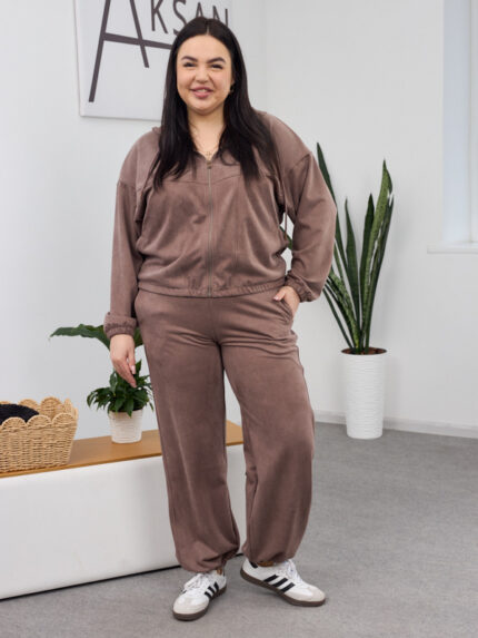 Костюм 26.2851 б Замш тонкий, колір Світло шоколадний, 46(L), 48(XL), 50(ХХL)
