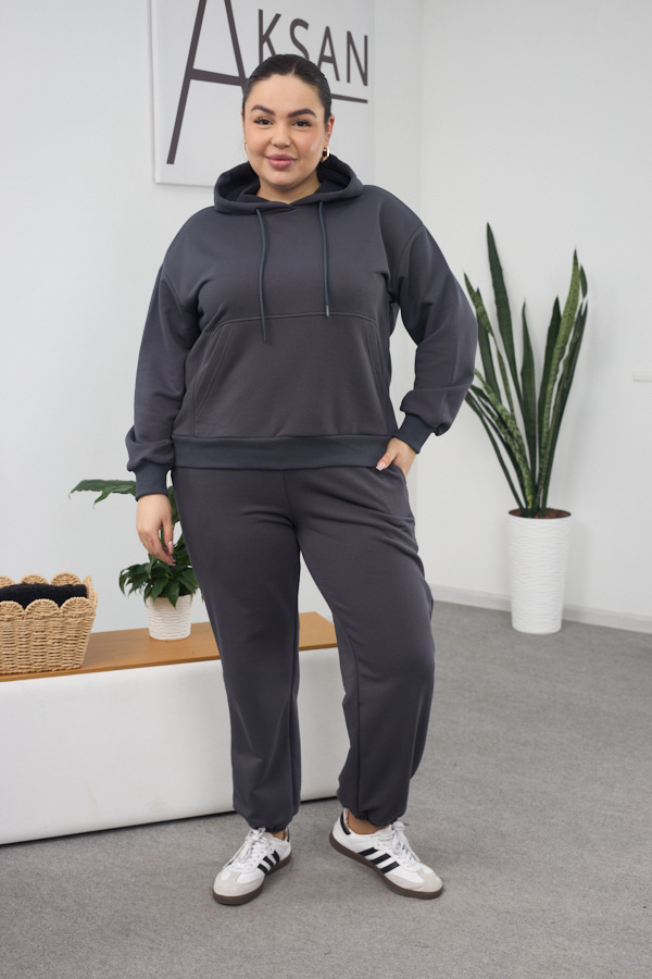 sera6511.jpg Костюм 26.2859 б Трикотаж петля, колір Графіт, 46(L)-48(XL), 50(ХХL)- 52(3XL) - Зображення 1
