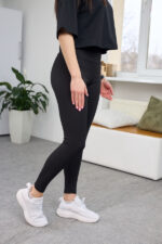 Legginsy 26.1877 prążkowana dzianina, kolor Czarny, 42(S), 44(M), 46(L), 48(XL) - Image 3