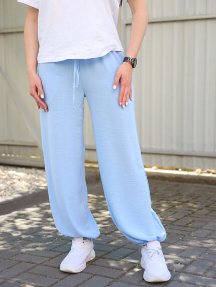 Панталони 26.2937 американски креп, цвят Небесносин, 40(XS), 42(S), 44(M)