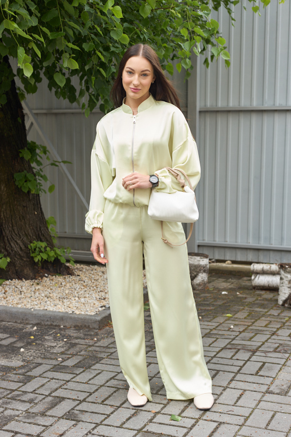 sera0980 Set 26.2947 Double-Armani-Seide, Farbe Banane, 40(XS), 42(S), 44(M) - Image 1