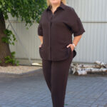 Костюм 26.2973 с.б Американський креп, колір Темний шоколад, 54(4XL), 56(5XL), 58(6XL)