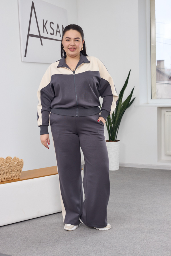 sera9255 Костюм 26.2876 б Дабл фейс, колір Графіт, 46(L), 48(XL), 50(ХХL) - Зображення 1